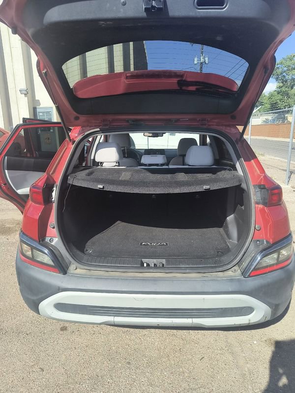 Used 2022 Hyundai Kona SEL image 5