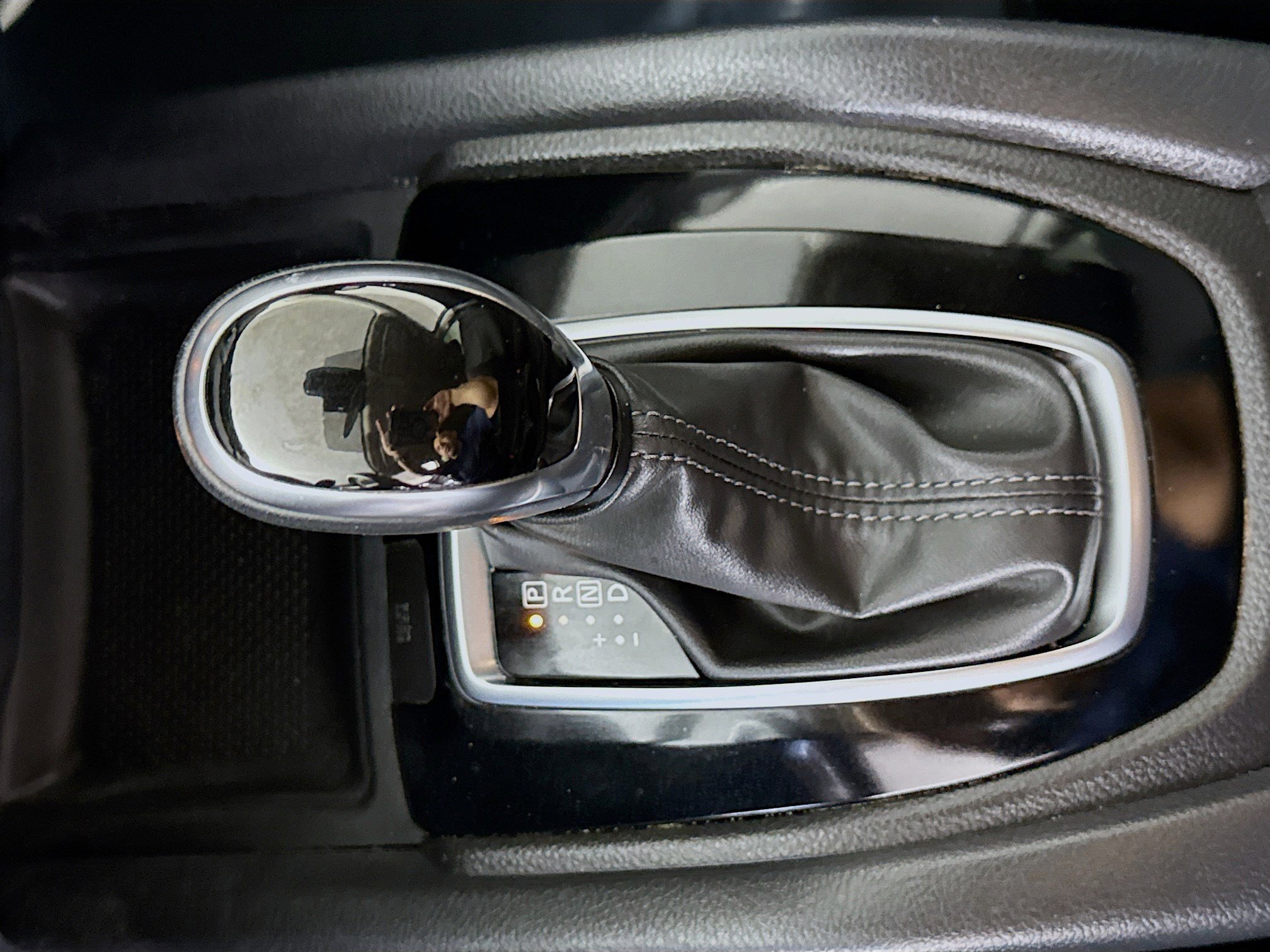 Used 2019 Nissan Rogue SV image 20