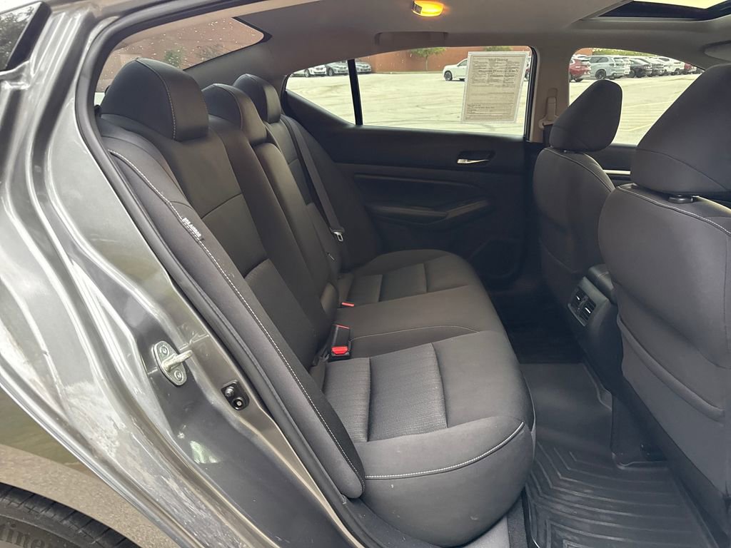 Used 2019 Nissan Altima 2.5 SV FWD image 25