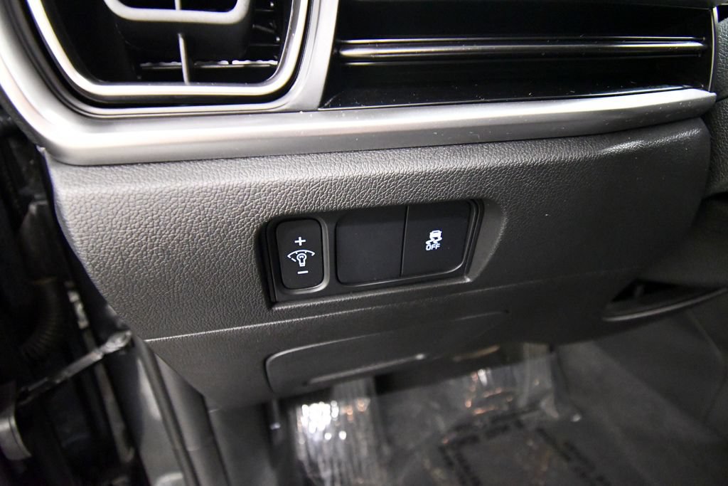 Certified 2024 Kia Sorento S AWD/4WD image 19