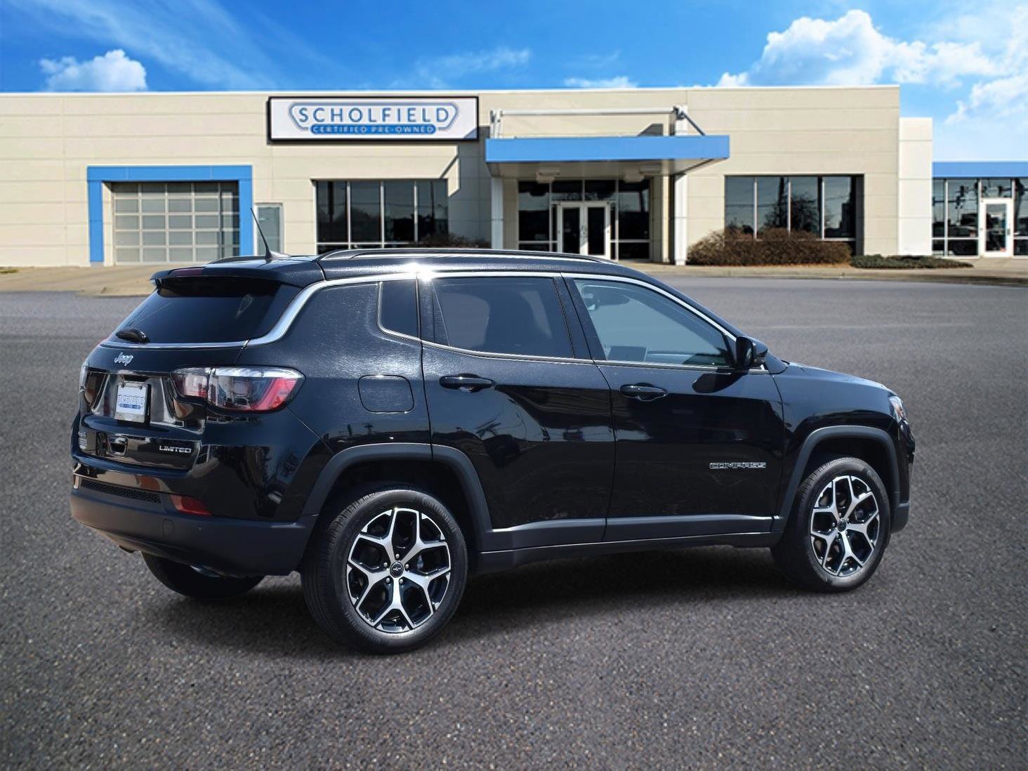 Used 2025 Jeep Compass Limited image 3