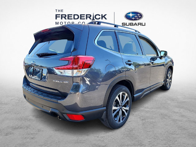 Certified 2023 Subaru Forester Limited AWD/4WD image 4