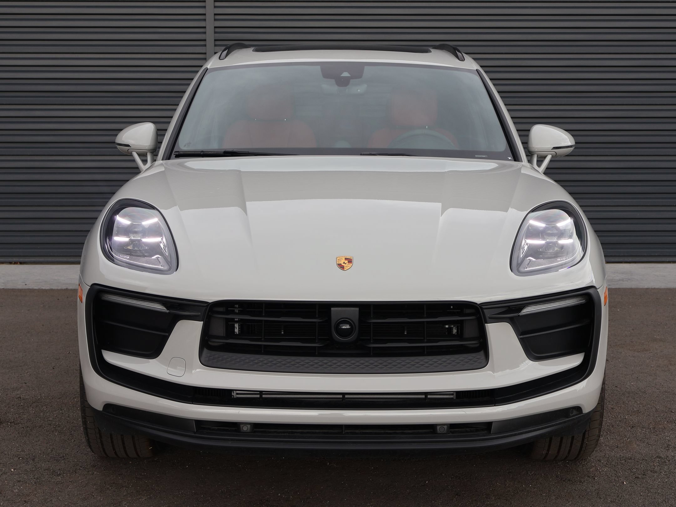 New 2026 Porsche Macan AWD/4WD image 6