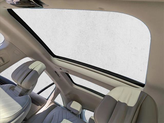 Certified 2022 Mercedes-Benz EQS 580 4MATIC Sedan image 15
