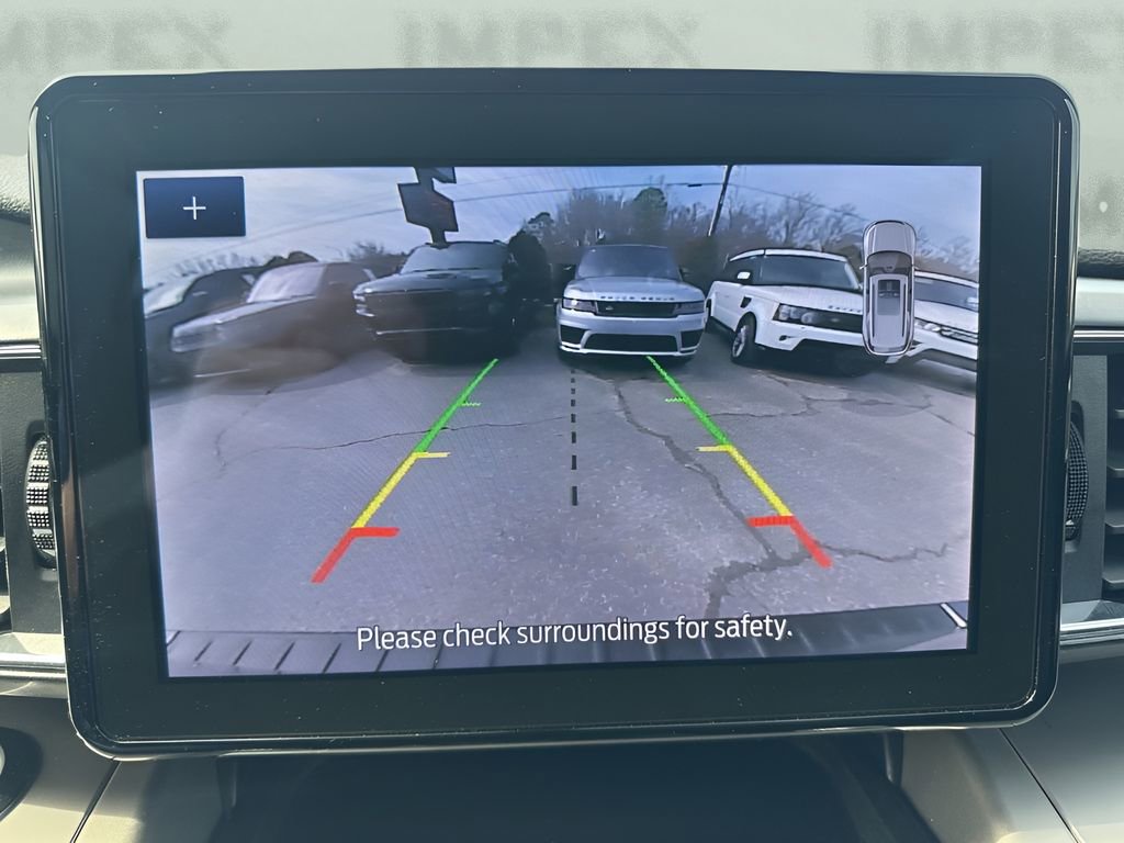 Used 2022 Ford Explorer XLT w/ Equipment Group 202A image 20