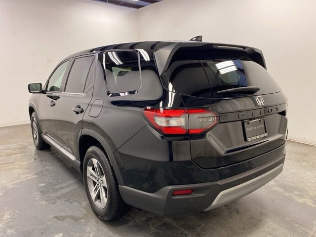 Certified 2025 Honda Pilot EX-L image 4