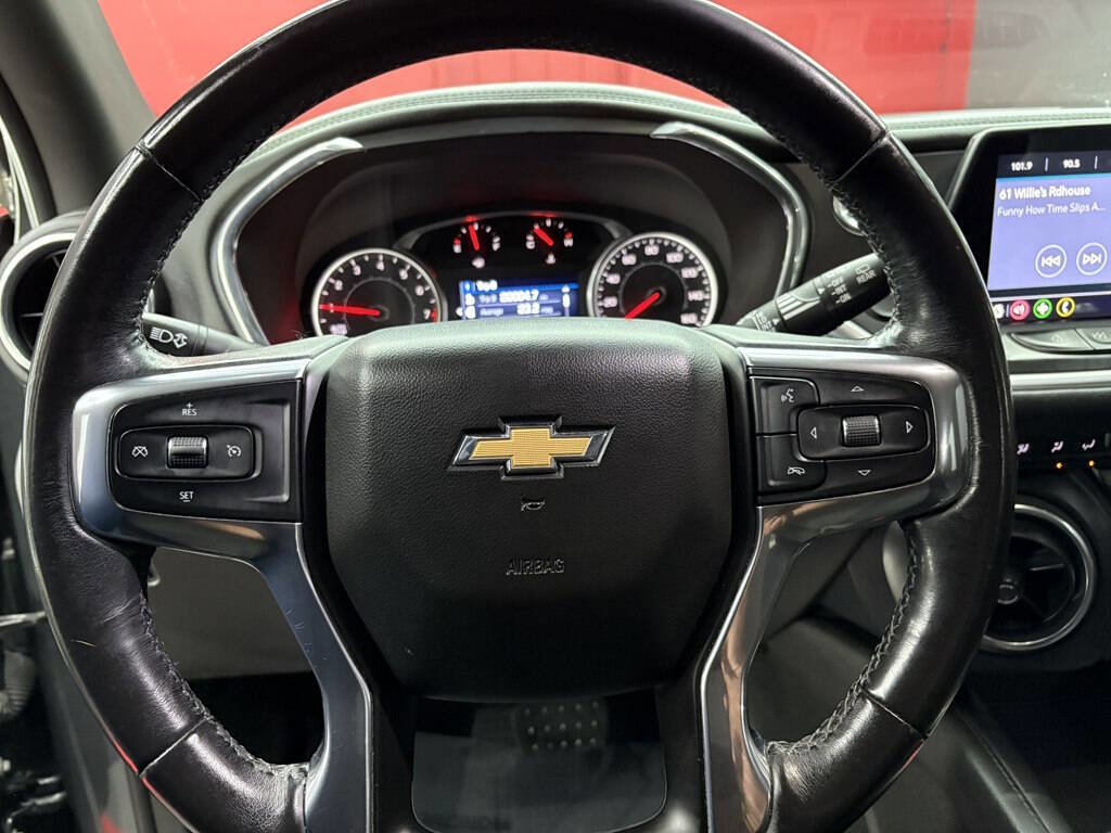 Used 2019 Chevrolet Blazer LT image 16
