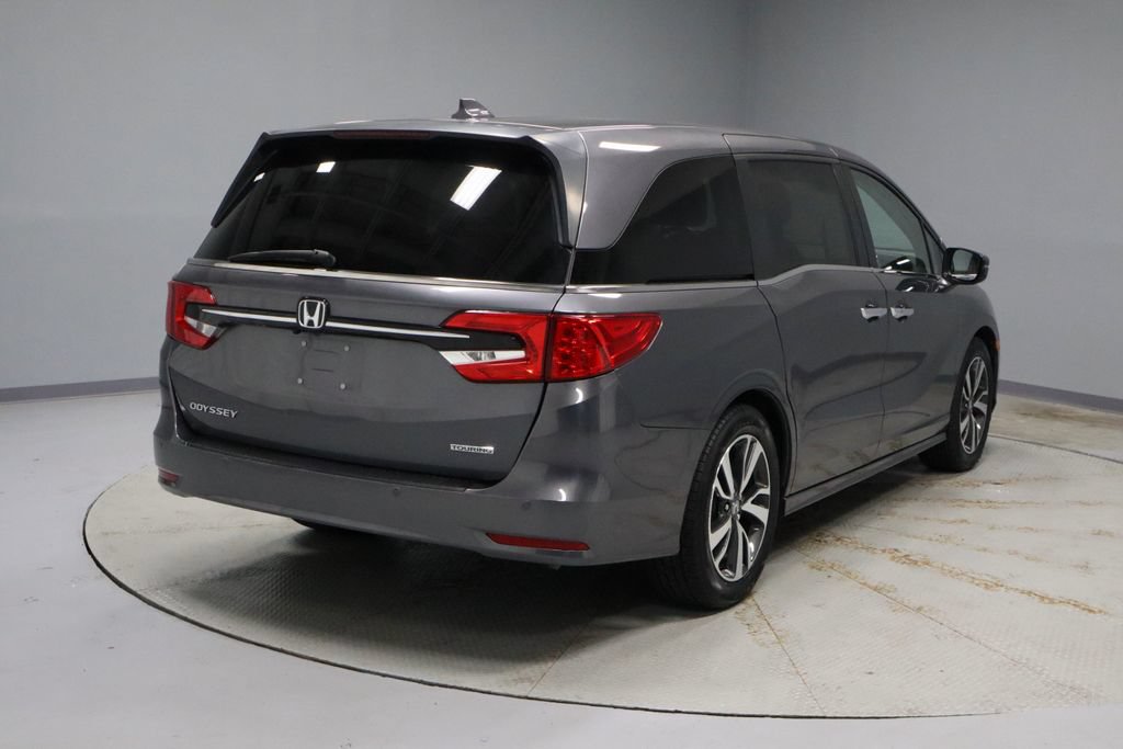 Used 2024 Honda Odyssey Touring image 11