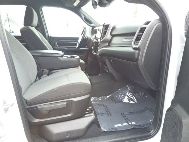 Used 2024 RAM 2500 Big Horn w/ Safety Group image 50