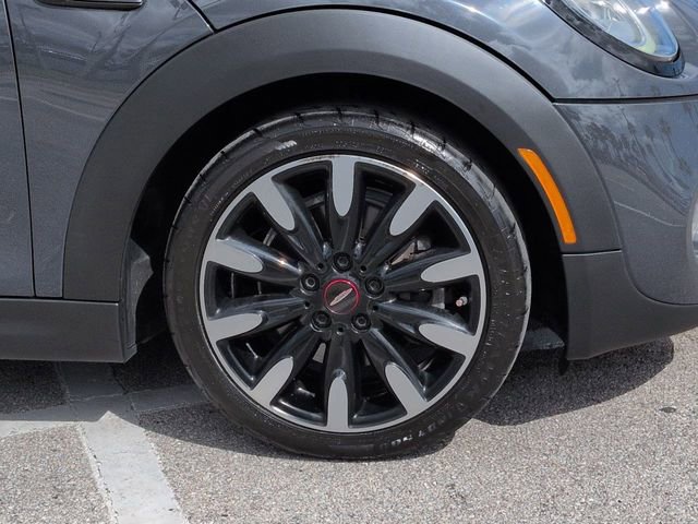 Used 2019 MINI Cooper S w/ Signature Upholstery Package image 11