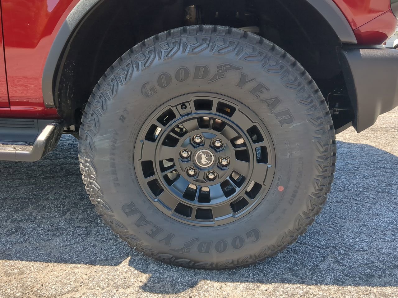 New 2026 Ford Bronco Outer Banks w/ Sasquatch Package AWD/4WD image 9