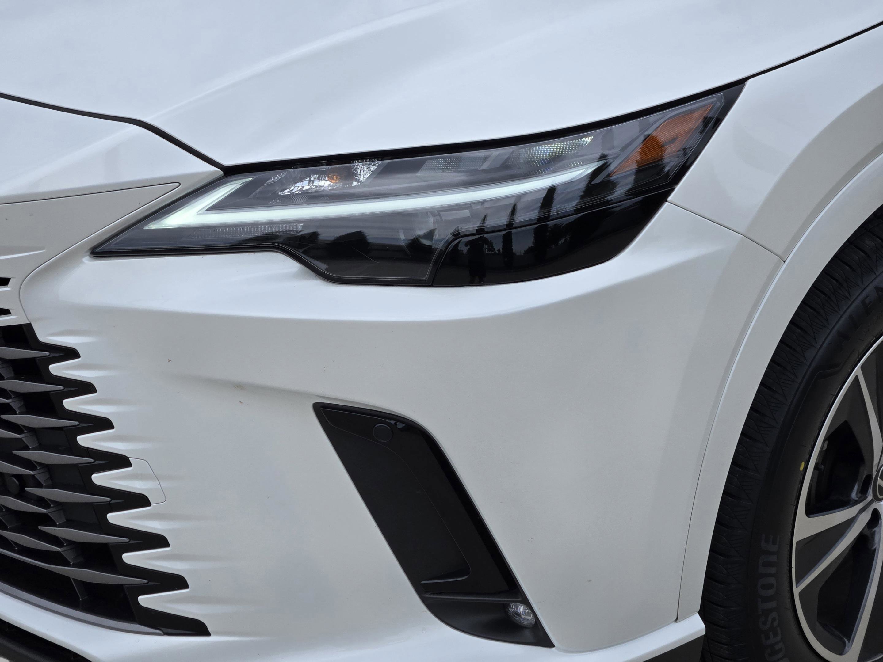 Certified 2023 Lexus RX 350 Premium w/ Cold Area Package FWD image 33
