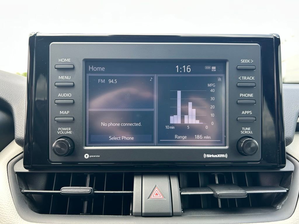 Used 2021 Toyota RAV4 XLE w/ Convenience Package AWD/4WD image 18