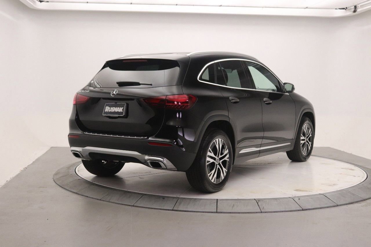 Certified 2025 Mercedes-Benz GLA 250 image 5