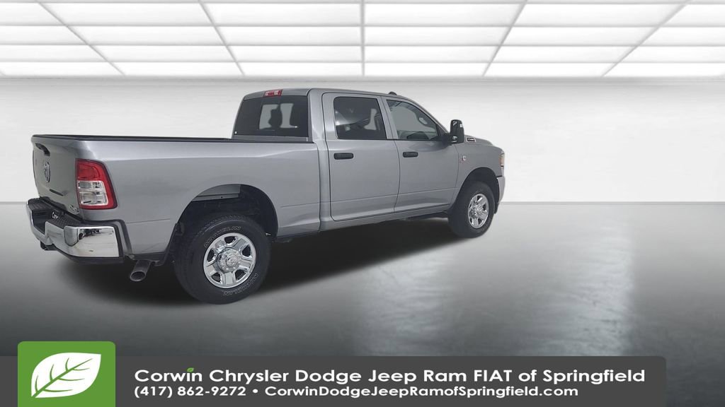 Used 2024 RAM 2500 Tradesman w/ Chrome Appearance Group image 15