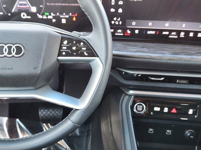 Used 2025 Audi Q5 Premium Plus w/ Premium Plus image 25