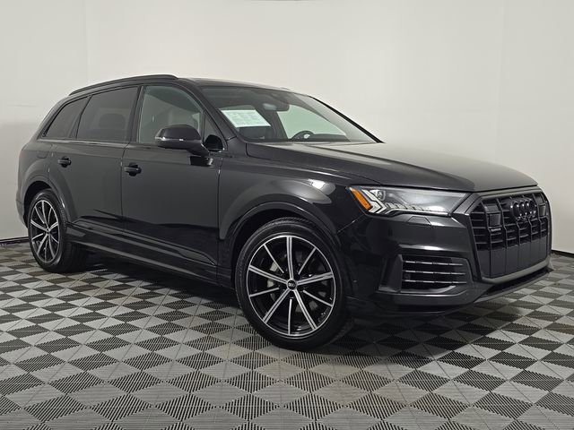 Used 2023 Audi Q7 3.0T Prestige image 9