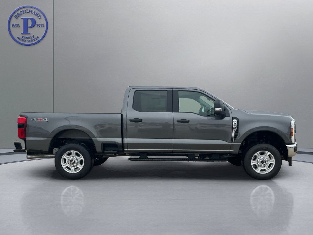 New 2026 Ford F350 XLT w/ 360-Degree Camera Package AWD/4WD image 7