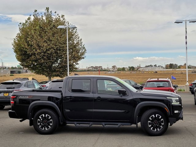 Used 2023 Nissan Frontier Pro-X w/ Pro Convenience Package image 3