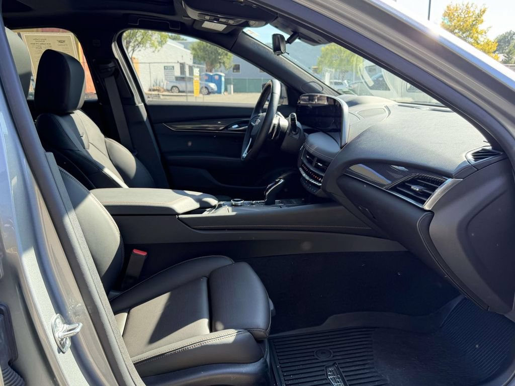 Used 2026 Cadillac CT5 Sport w/ Technology Package RWD image 10