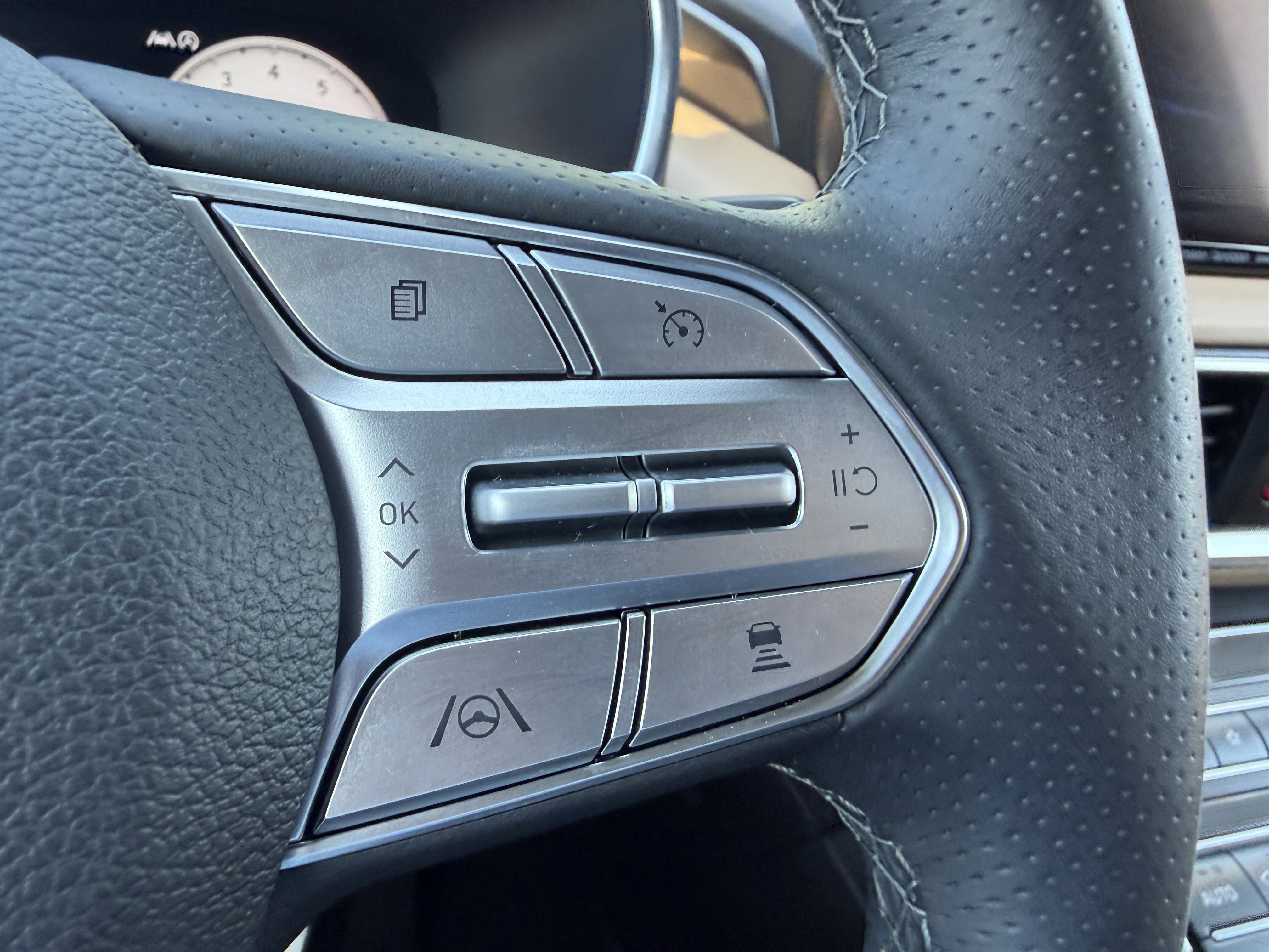 Used 2021 Hyundai Santa Fe Calligraphy AWD/4WD image 27