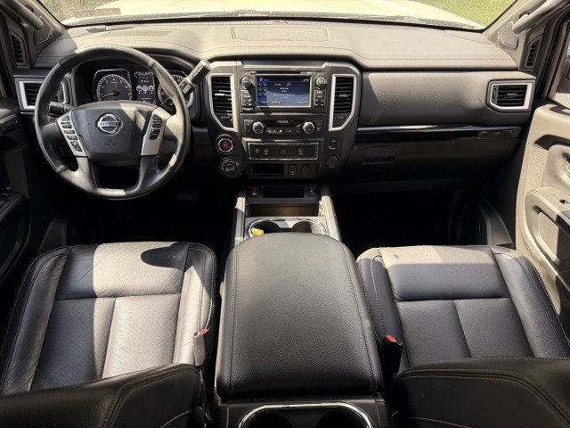 Used 2018 Nissan Titan SL w/ Midnight Edition image 21