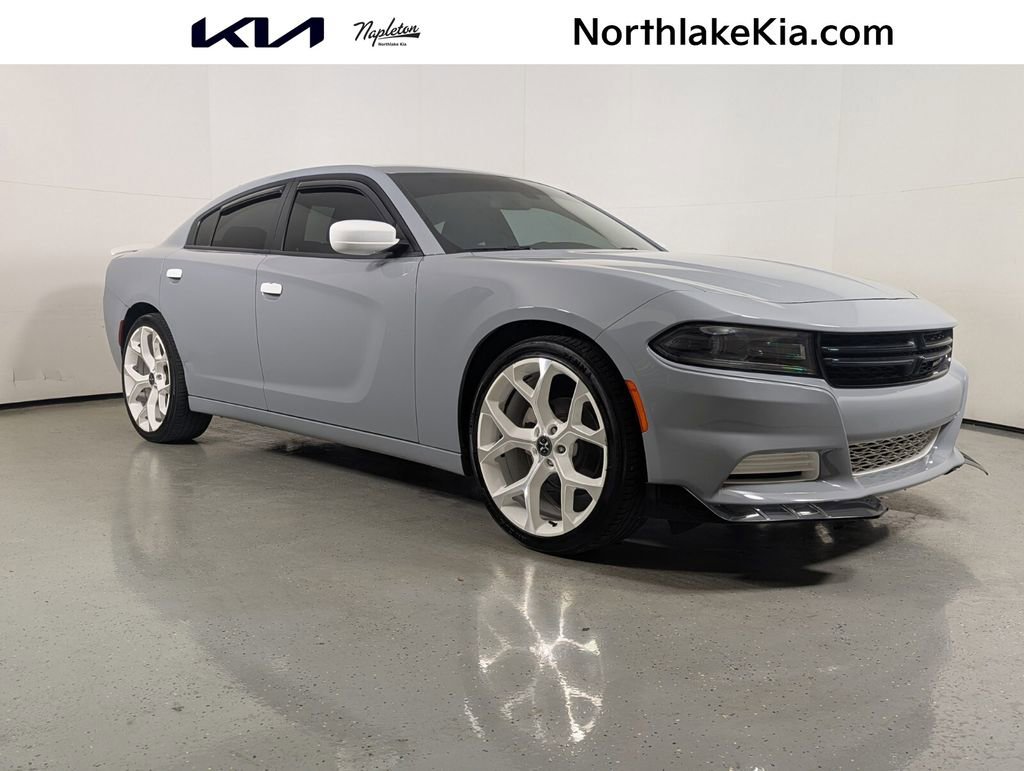 Used 2022 Dodge Charger SXT image 1