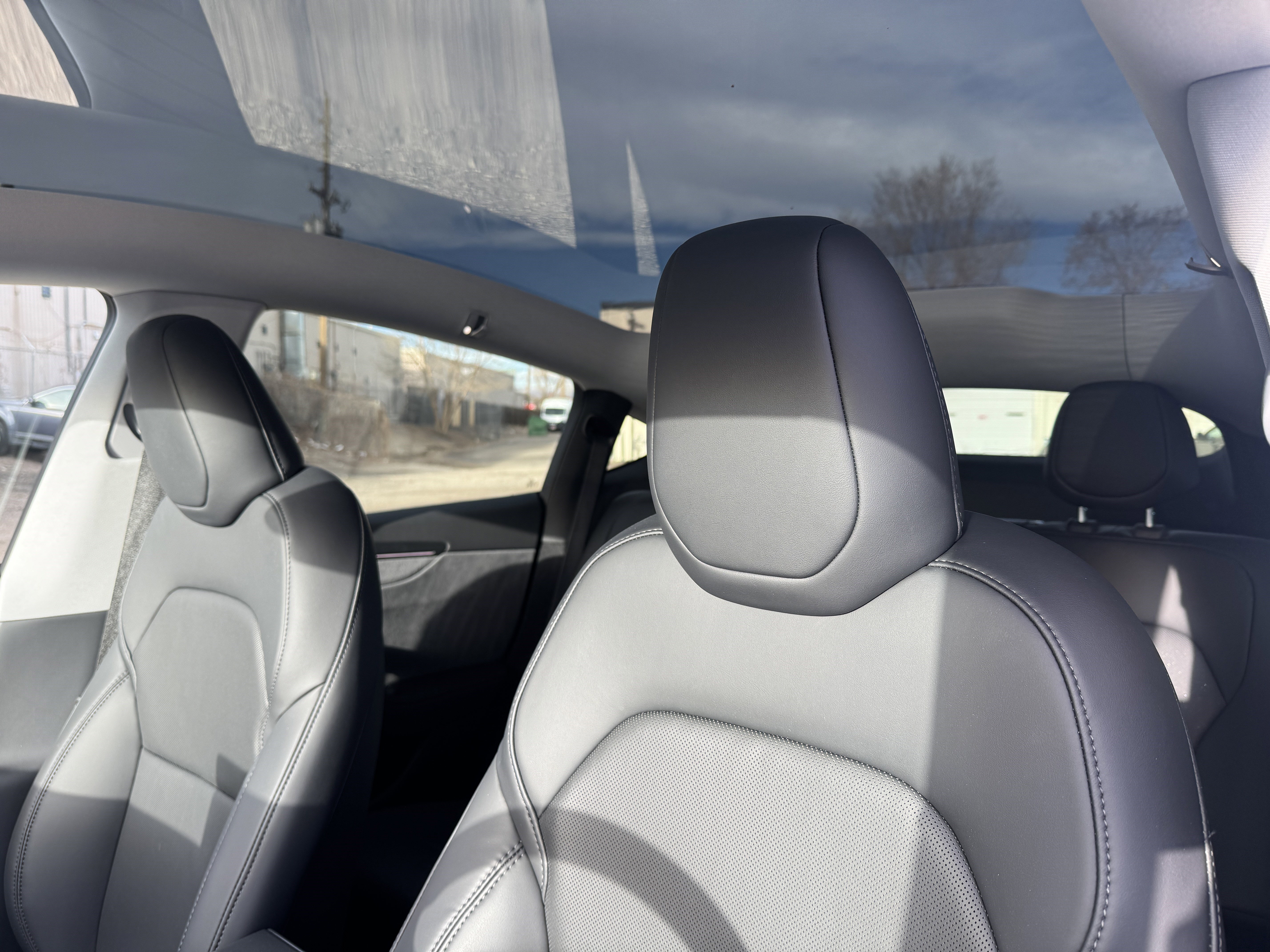 Used 2026 Tesla Model Y Long Range image 14