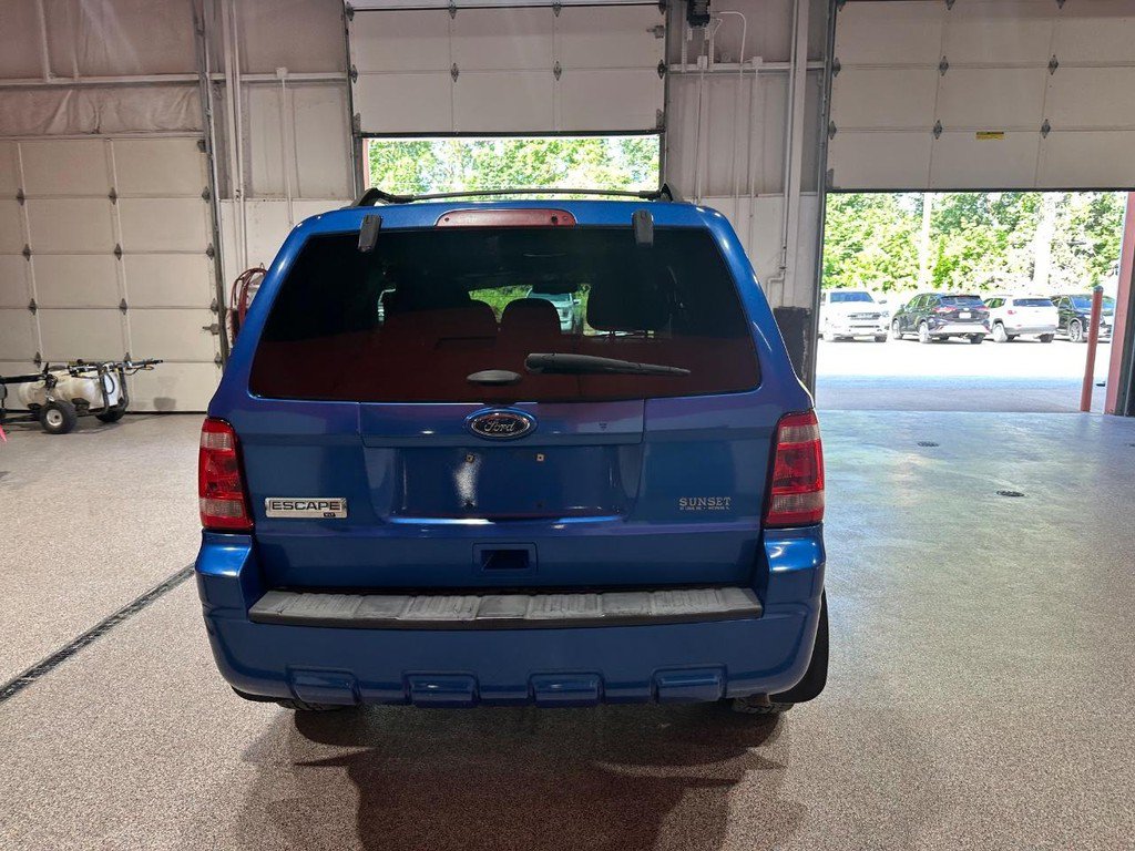 Used 2012 Ford Escape XLT FWD image 5