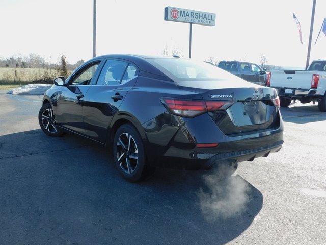 Used 2024 Nissan Sentra SV image 7