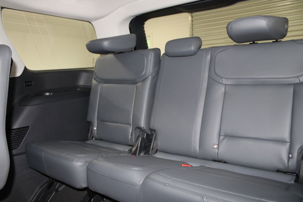 New 2026 Ford Expedition Active image 27