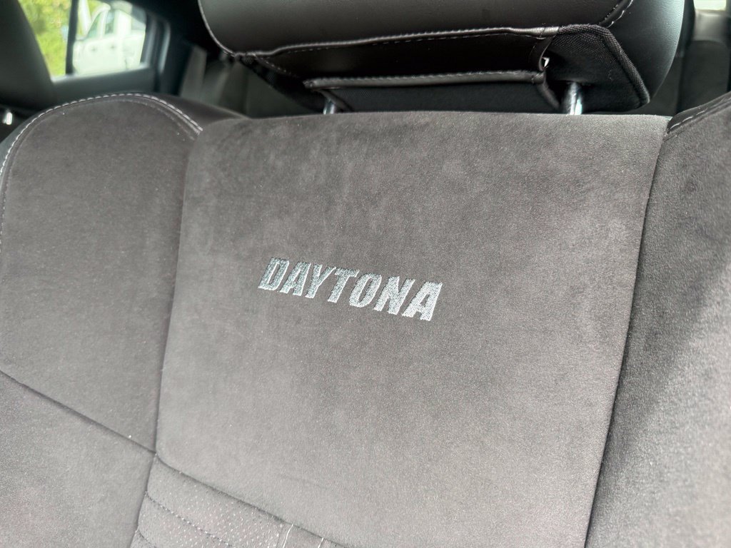 Used 2023 Dodge Charger Scat Pack w/ Daytona Edition Group RWD image 21