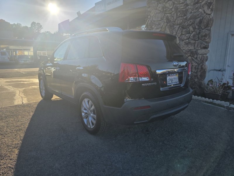 Used 2011 Kia Sorento EX w/ Premium Pkg image 13