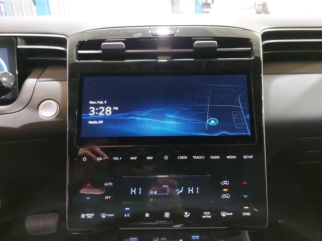 Certified 2024 Hyundai Tucson Limited image 20