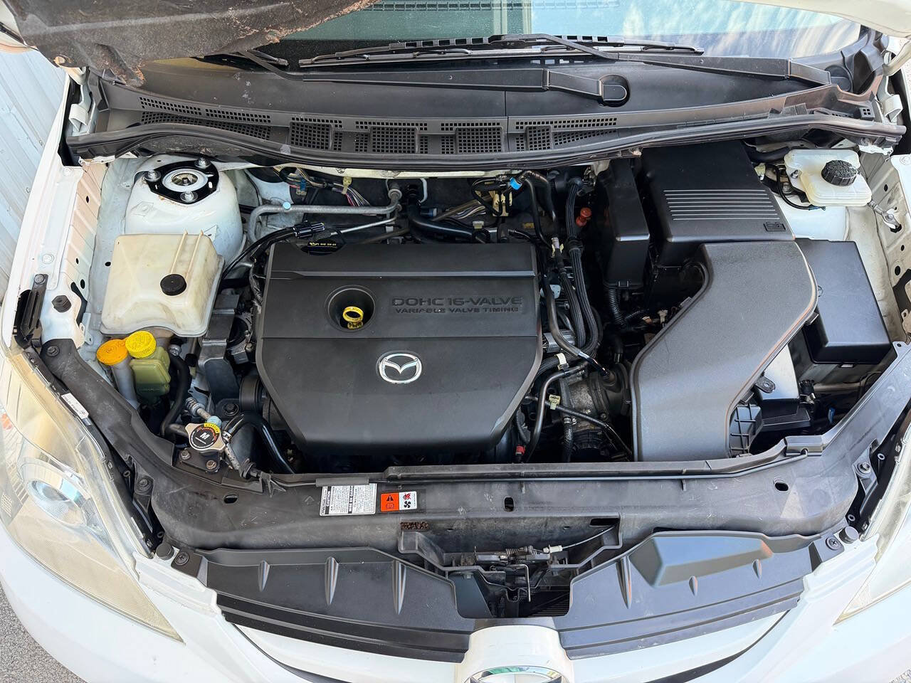 Used 2009 MAZDA MAZDA5 Sport FWD image 28