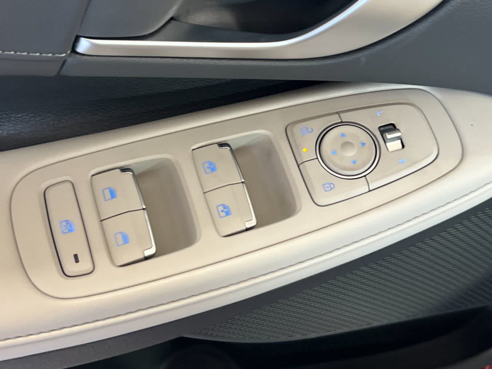 New 2025 Hyundai Sonata Limited FWD image 13