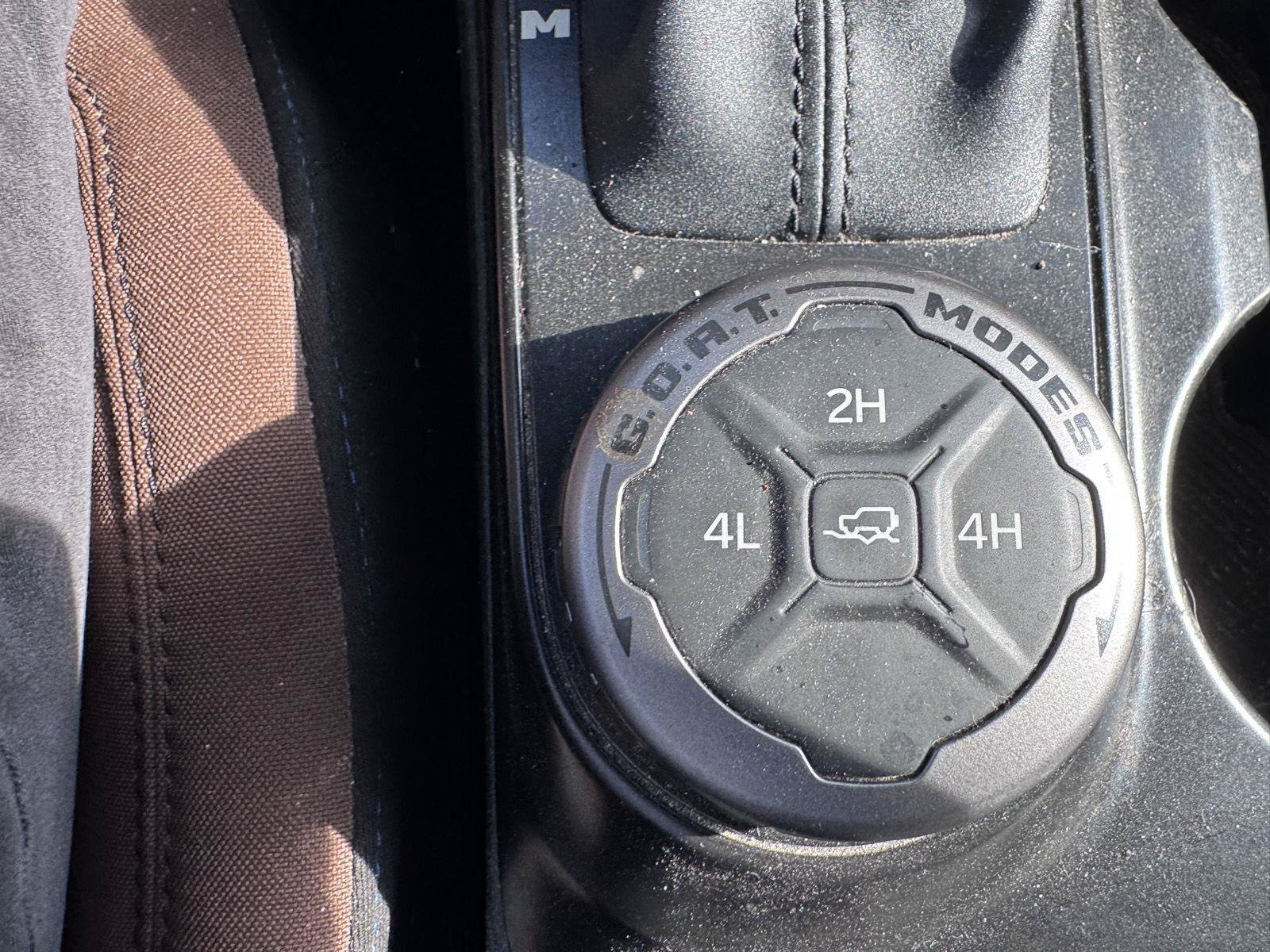Used 2023 Ford Bronco Outer Banks AWD/4WD image 12