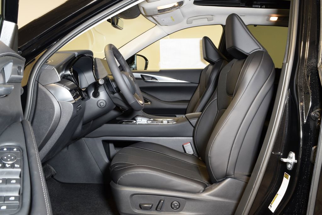 New 2026 INFINITI QX60 Luxe w/ Cargo Package AWD/4WD image 11