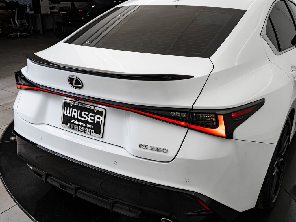 Certified 2022 Lexus IS 350 F Sport image 9