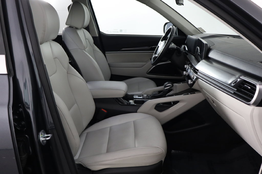Used 2024 Kia Telluride S w/ S Sunroof Package AWD/4WD image 16
