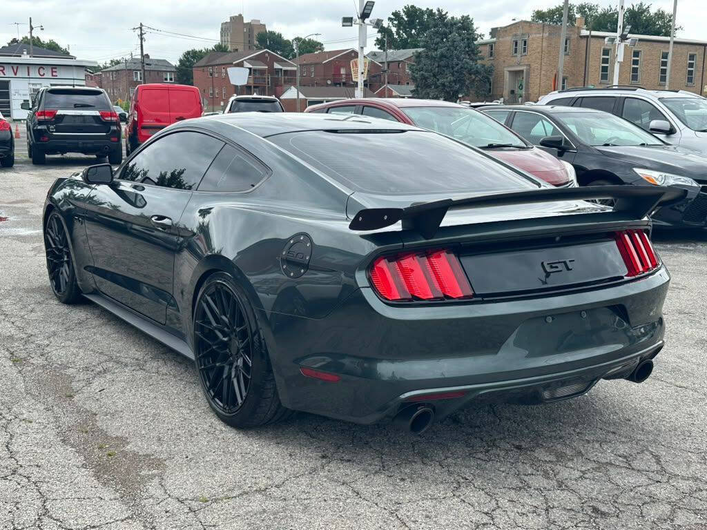 Used 2015 Ford Mustang GT w/ GT Performance Package RWD image 8
