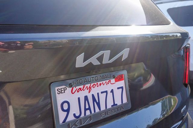Certified 2023 Kia Sorento SX image 14