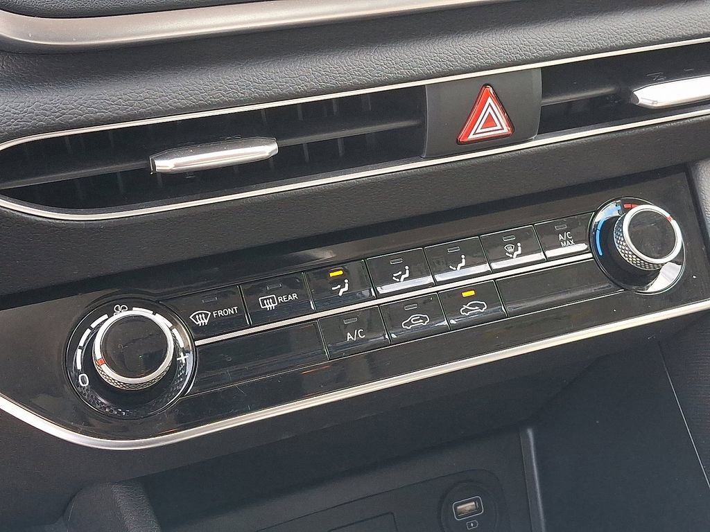 Used 2023 Hyundai Sonata SE image 16