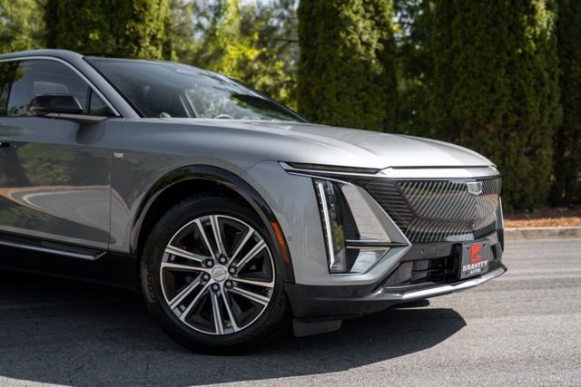 Used 2024 Cadillac Lyriq Luxury RWD image 7