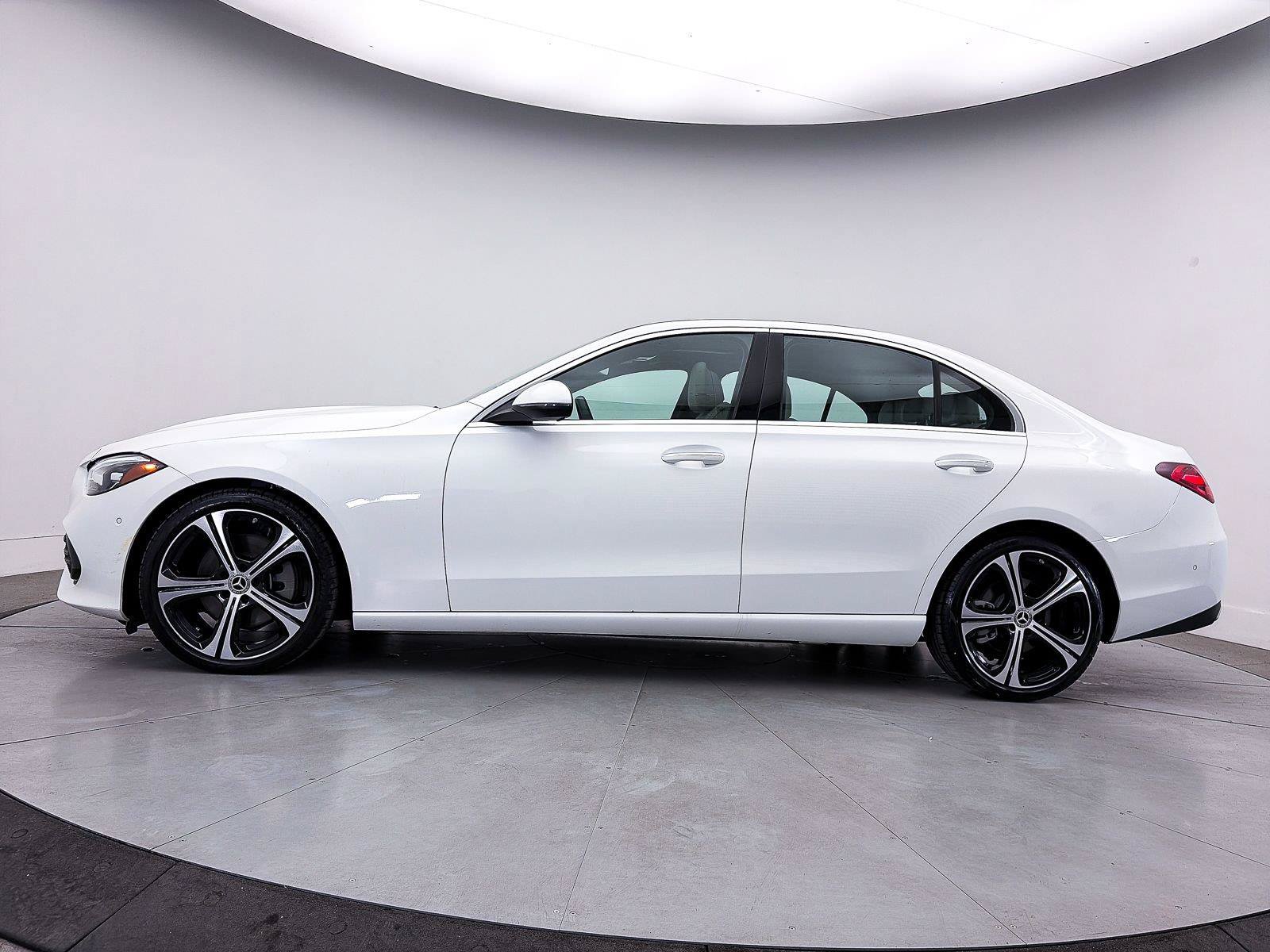 Used 2024 Mercedes-Benz C 300 Sedan image 41
