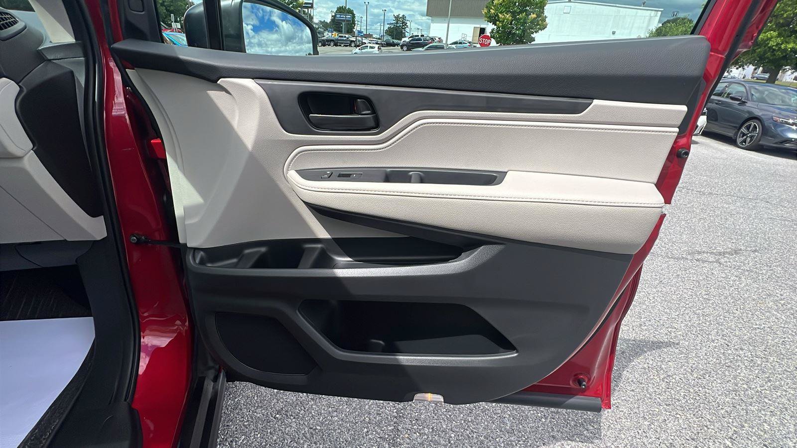 New 2026 Honda Odyssey EX-L image 12