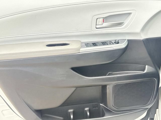 Used 2026 Toyota Sienna XLE AWD/4WD image 24
