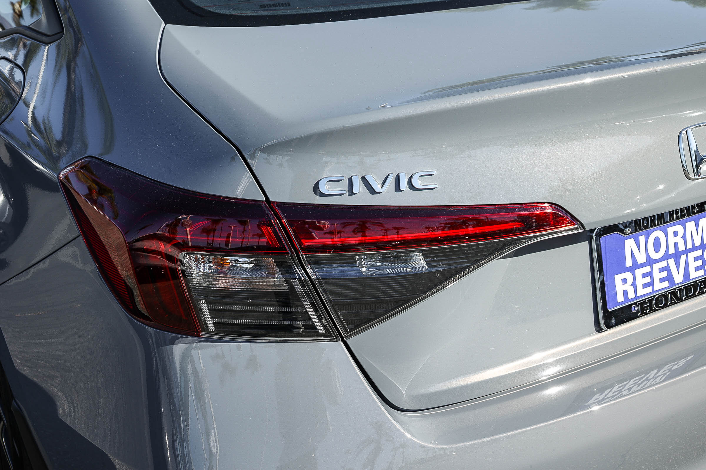 Used 2025 Honda Civic Sport image 12