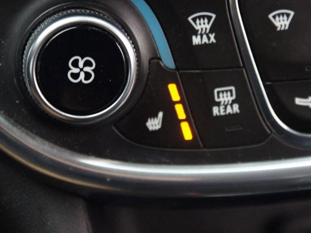 Used 2017 Chevrolet Volt Premier w/ Driver Confidence II Package image 8