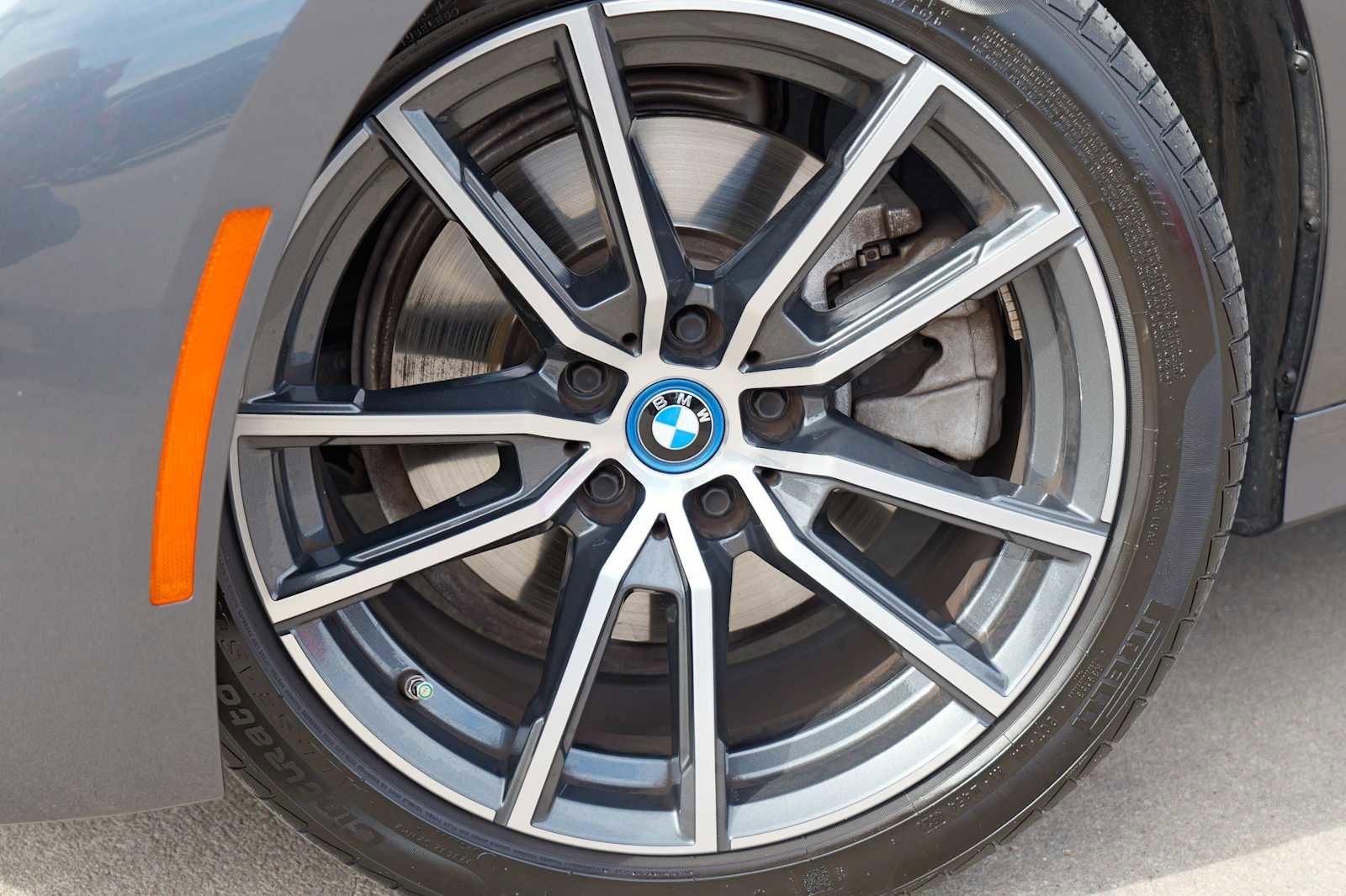 Used 2022 BMW 330e w/ Driving Assistance Package image 2